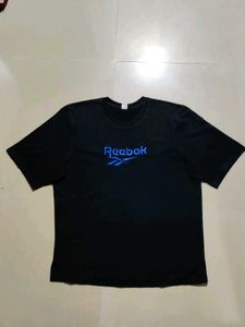 Reebok Classic Embroidery Black Tshirt
