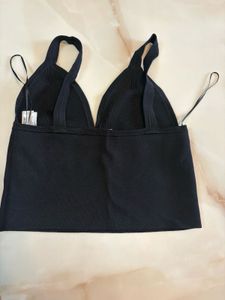 Stylish Black Ribbed Crop Top