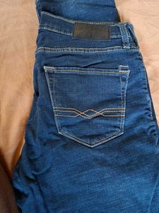 Classic Dark Wash Men's Denim Jeans