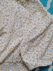 Charming Floral Print Button-Up Top