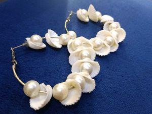 Seashell Pearl Hoop Earrings with free gift 🎁
