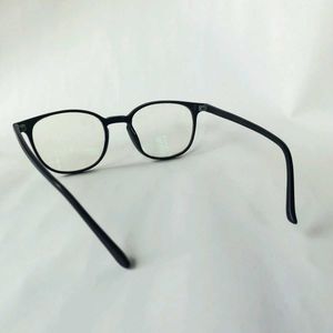 Black Round Glasses