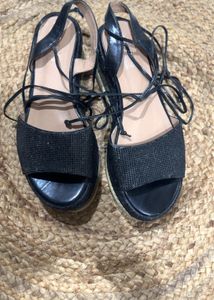 completely New Black Blingy tying Platform Sandals