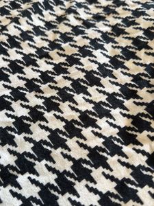Houndstooth Print Skirt