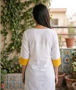 Beutiful Trendy Stripe Casual Kurti☁️🌈