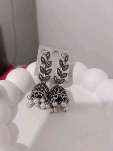 Combo of 2 Elegant Jhumkas
