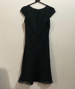 Chic Polka Dot Midi Dress