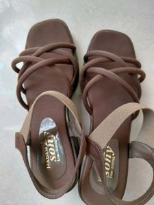Stylish Brown Strappy Sandals