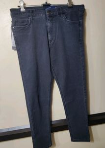 Tokyo Talkies.  Women's Casual Jeans. New With Tag