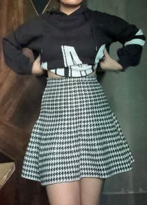 Houndstooth Skirt