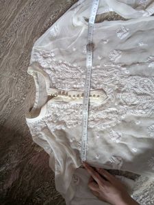 Elegant White Chikankari Kurta