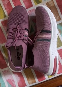 New Shoes UK 7
