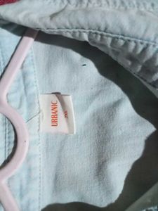 it's girls oversized denim shirt