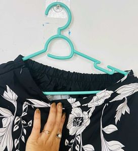 Stylish Black Floral Palazzo Pants