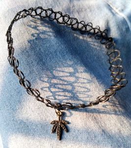 Edgy Leaf Charm Tattoo Choker Necklace