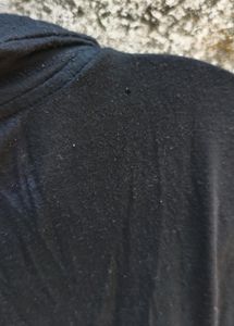 QB. BLACK WRAP TOP