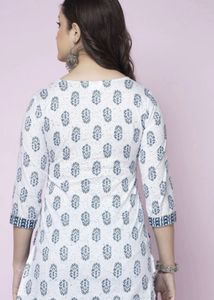 White &amp; Navy Blue Printed Short Kurti