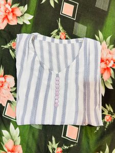 Chic Striped Puff Sleeve Top