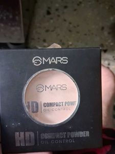 Mars HD Compact Powder Oil Control Shade 01 Icing