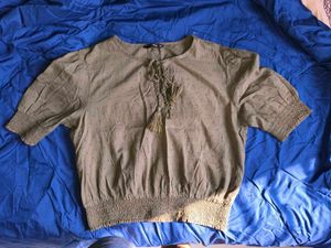 olive green balloon top