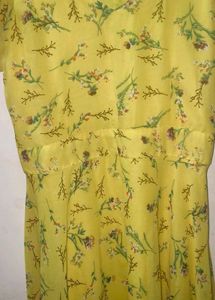 yellow rounded dress 💛