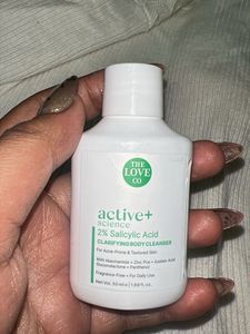 The Love Co. Clarifying Body Cleanser