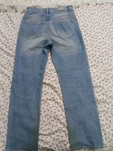 Light Wash Denim Jeans