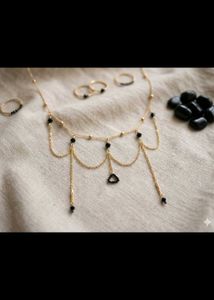 Elegant Gold Chain Necklace