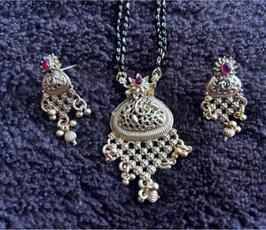 Antique Gold Mangalsutra with Earrings