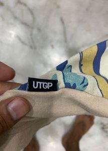 Rare Pokemon Uniqlo UTGP T-Shirt  Magikarp