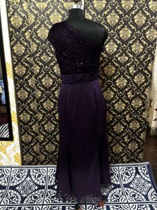 Elegant One-Shoulder Purple Gown