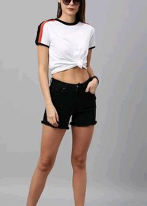 Black Regular fit Frayed hem Denim Shorts