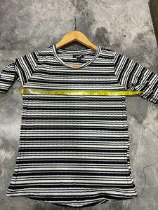 Lining Tshirt