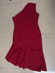Elegant One-Shoulder Red Ruffle Dress