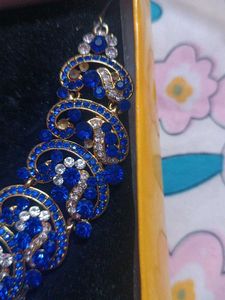 Stunning Blue &amp; White Stone Jewellery Set