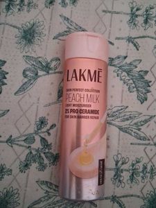 Lakme Peach Milk Light Moisturiser