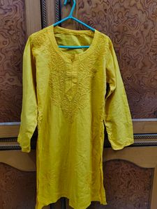 Lucknowi Chikankari Kurti