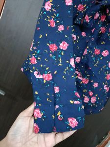 Formal Top Like New