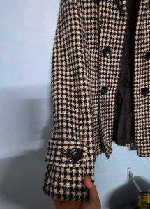 Houndstooth Patterned Coat