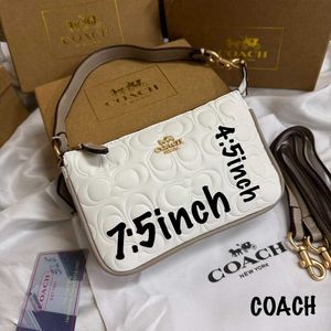 COACH* *NOLITA 19 BAG IN SIGNATURE LEATHER*