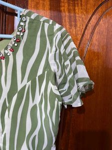 Stylish Green Zebra Print Kurta