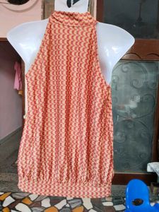 Halter Neck Geometric Print Blouson Top