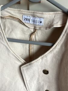 Cream Sleeveless Vest