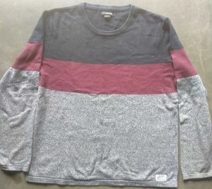 COMMON Sweater - Color Block Design