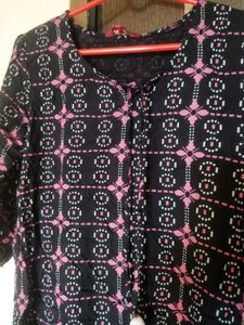 Elegant Black &amp; Pink Kurta