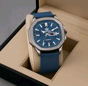 Men's Blue Dial Quartz Watch