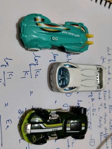 Hot Wheels Toy Cars (Set of 3)