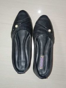 Stylish Black Bellies with Pearl Detail