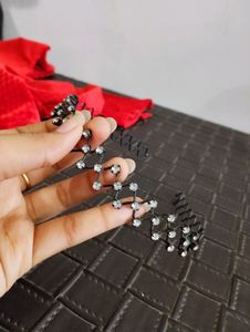 Black Beaded Classy Hair Band For Girls