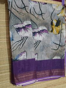 Beautiful Floral Print Saree